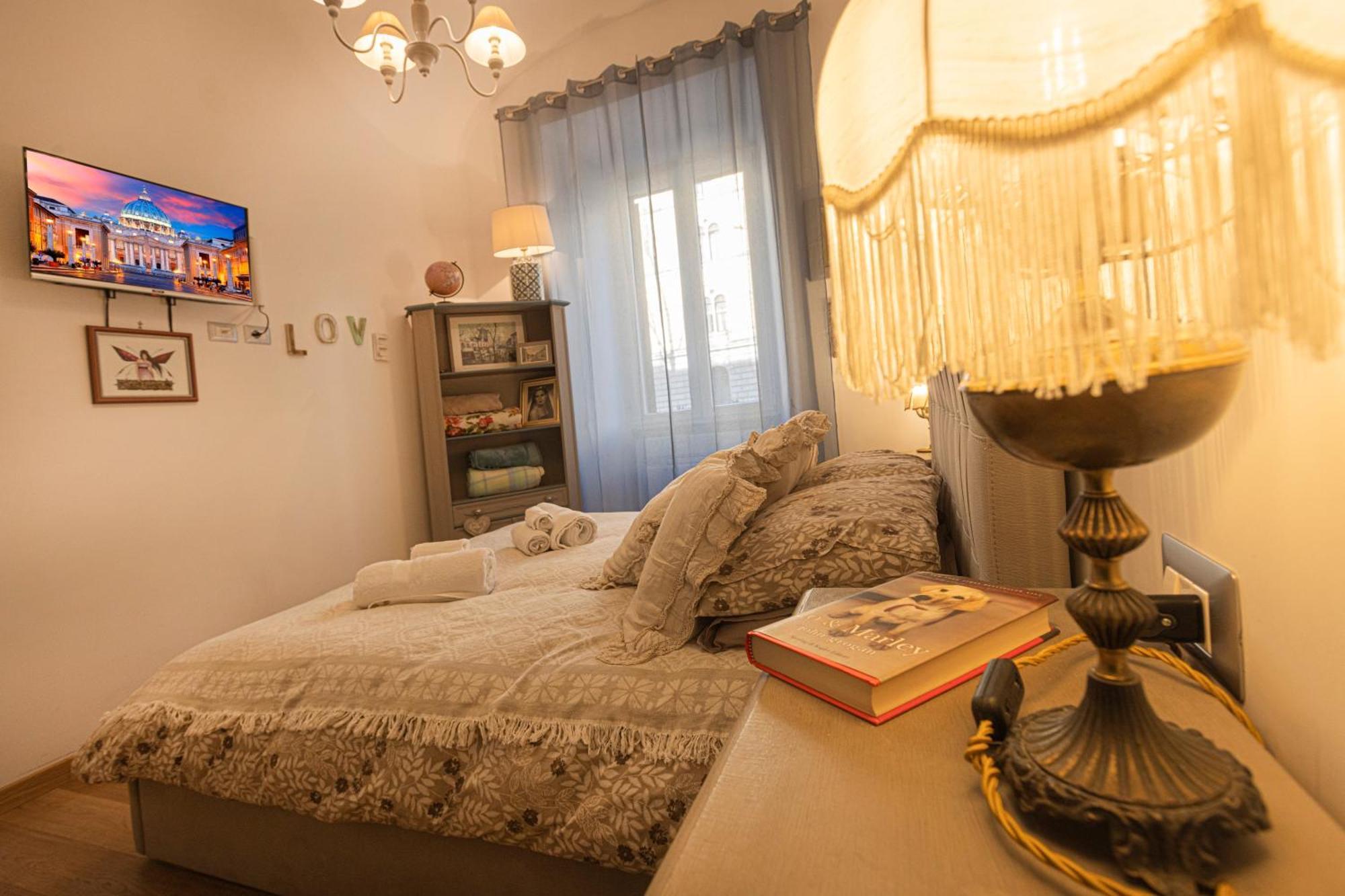 La Casa Di Vittorio Boutique Ottaviano San Pietro Apartamento Roma Exterior foto